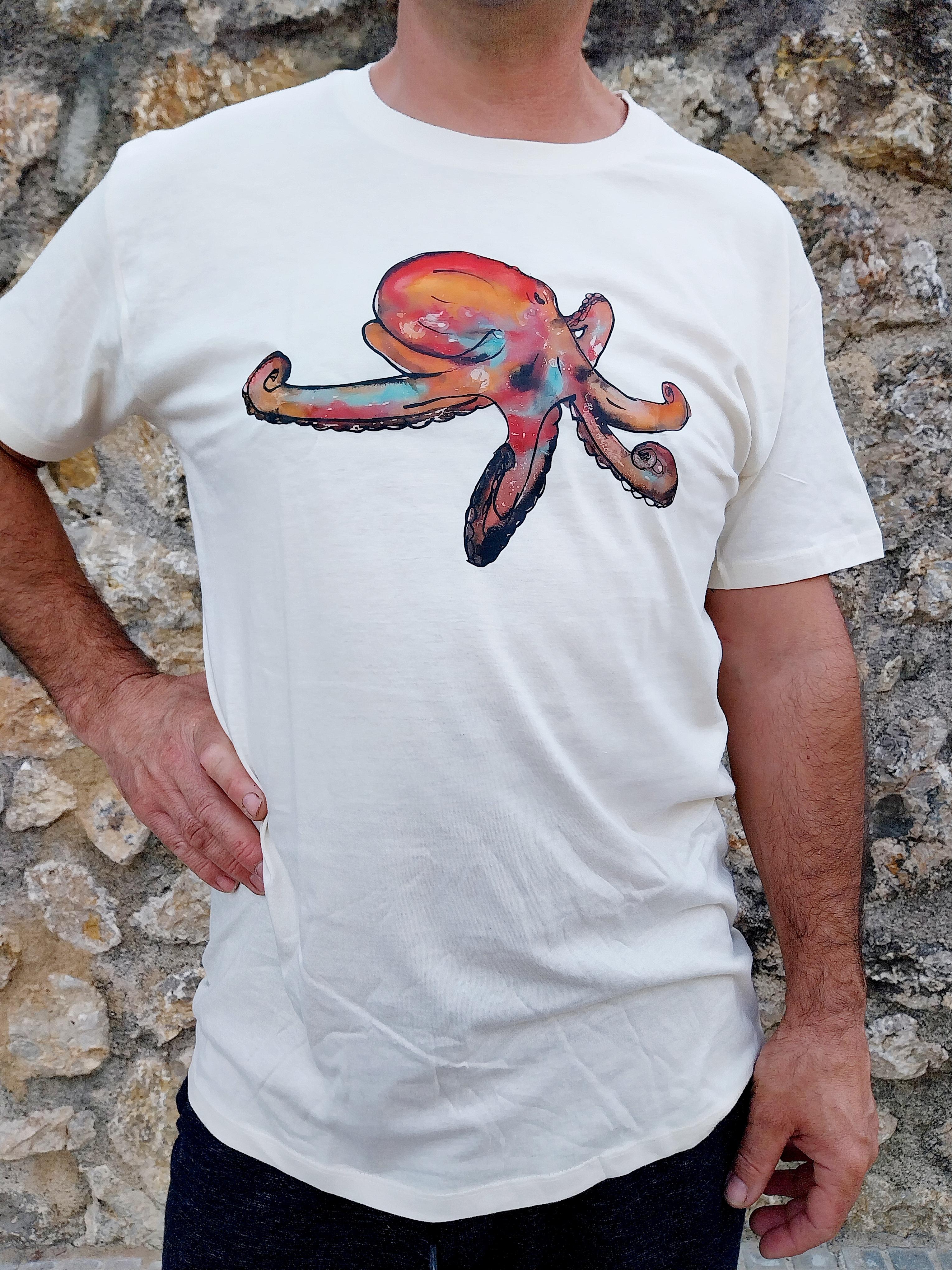 Camiseta unisex 100% algodón con pulpo