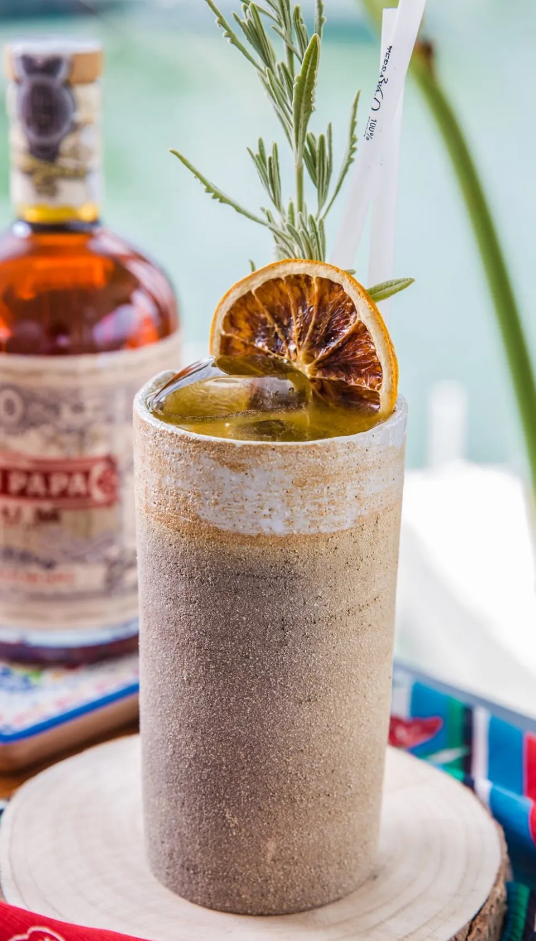 Encargos Personalizados con Establecimientos y Comercios en ABCO Pottery